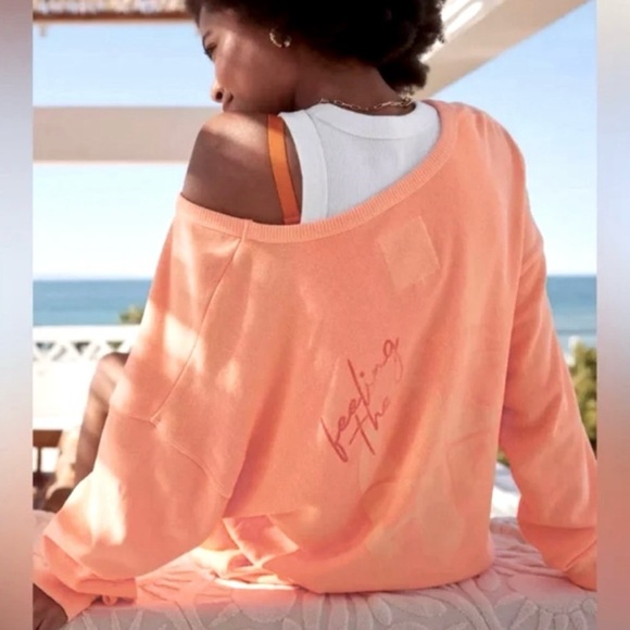 aerie Tops - Aerie Oversized Orange Sweatshirt Voop Neck Feeling The Heat Summer Daze medium
